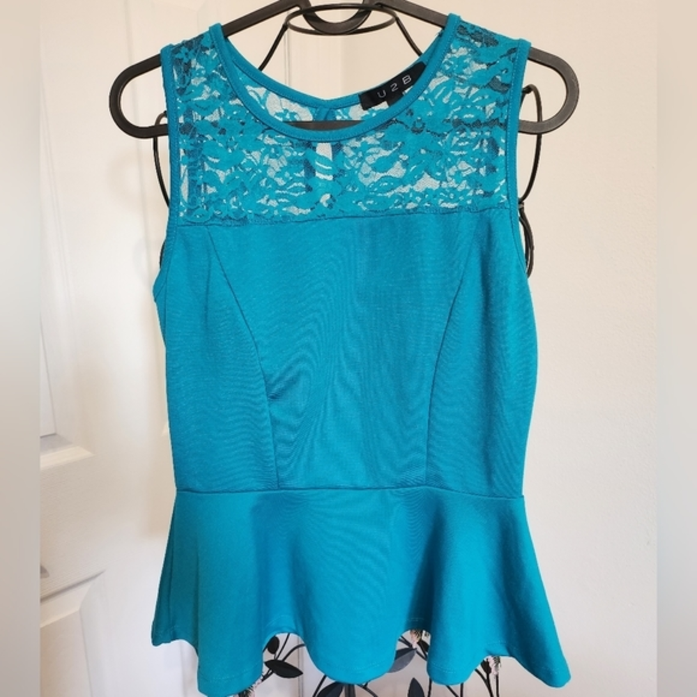 Peplum lace‎ aqua top